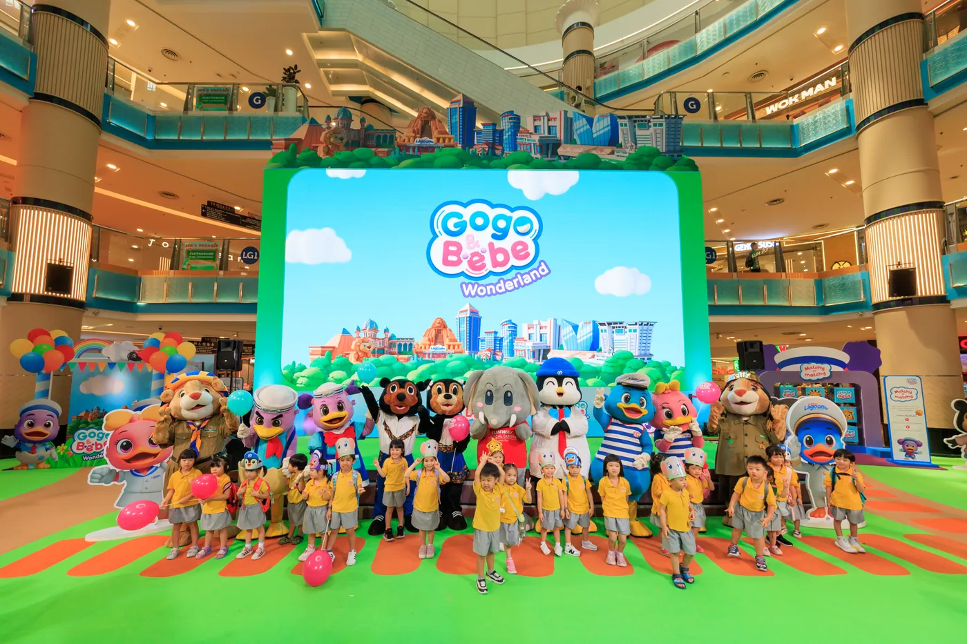 Gogo & Bebe Wonderland event photo 10